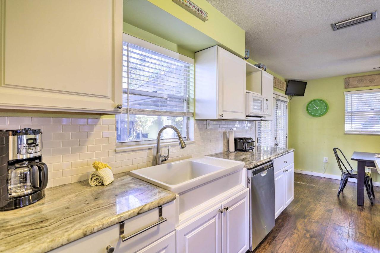 Cape Canaveral Cottage With Hot Tub Walk To Beach エクステリア 写真