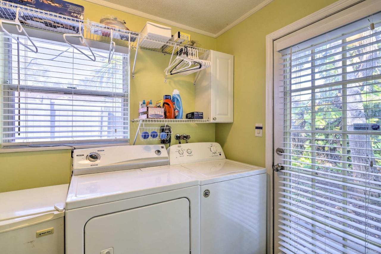 Cape Canaveral Cottage With Hot Tub Walk To Beach エクステリア 写真